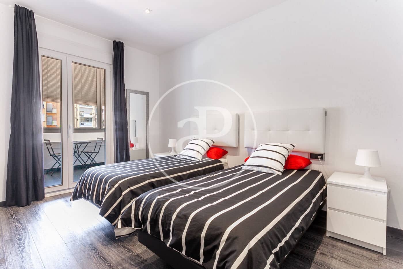 Apartamento de 3 habitaciones en Barcelona ciudad en venta - 769.000 € (Ref: 9735577)