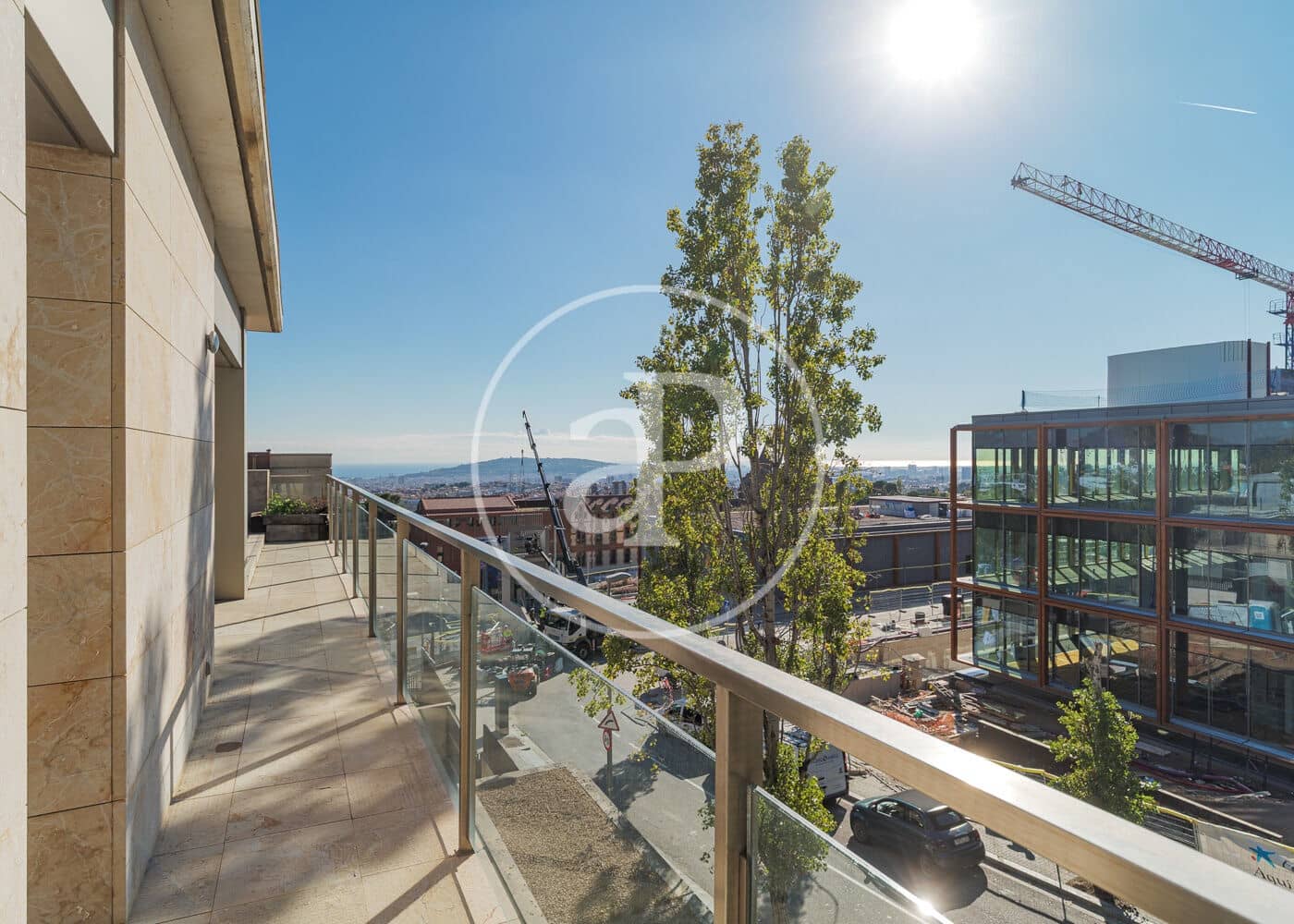 Ático de 3 habitaciones en Barcelona ciudad en venta con piscina - 1.800.000 € (Ref: 9738544)