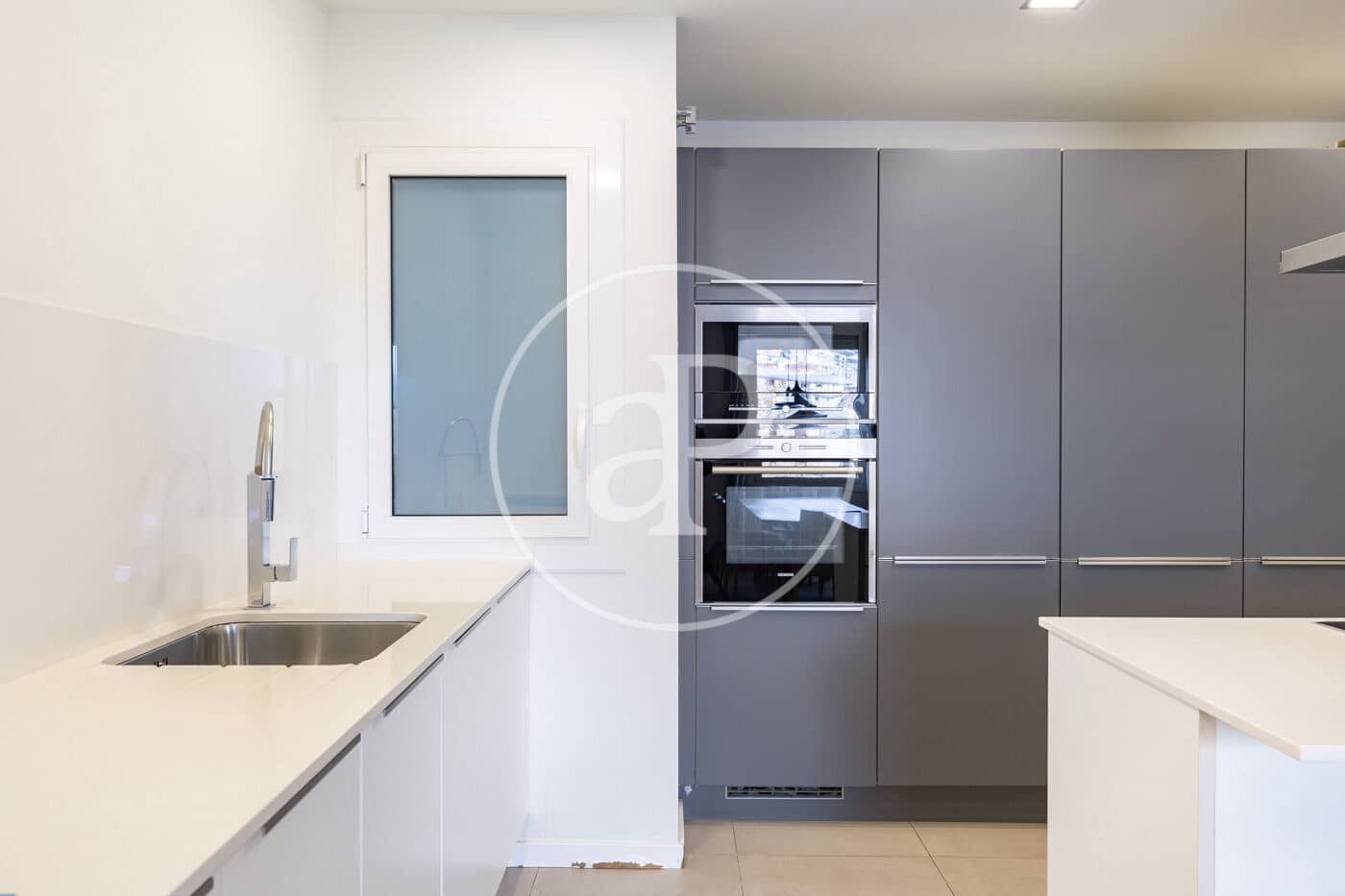 Apartamento de 3 habitaciones en Barcelona ciudad en venta - 1.250.000 € (Ref: 9738546)