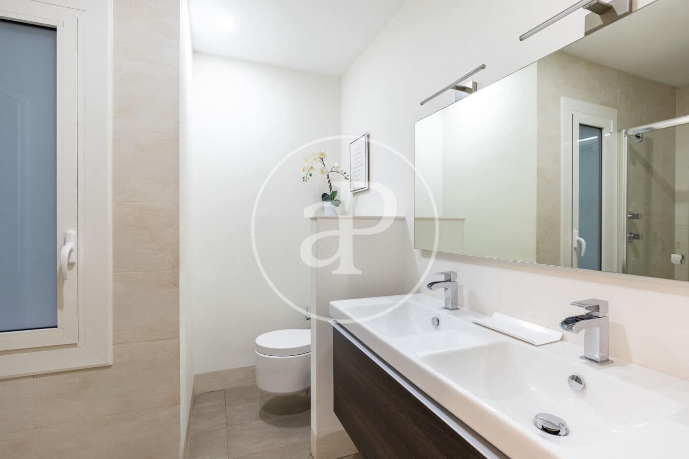 Apartamento de 3 habitaciones en Barcelona ciudad en venta - 1.250.000 € (Ref: 9738546)