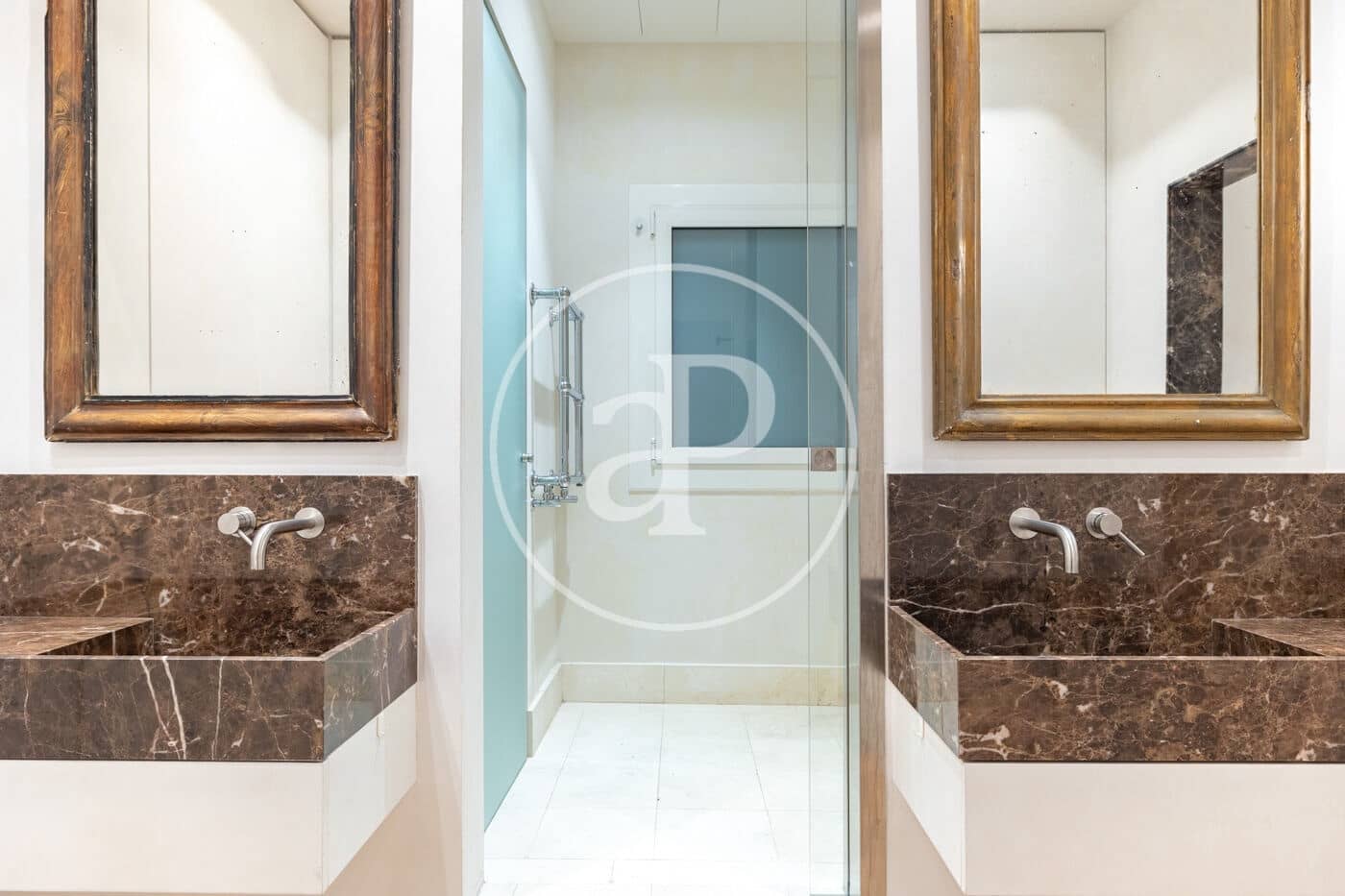 3 bedroom Apartment for sale in Barcelona city - € 1,500,000 (Ref: 9738547)