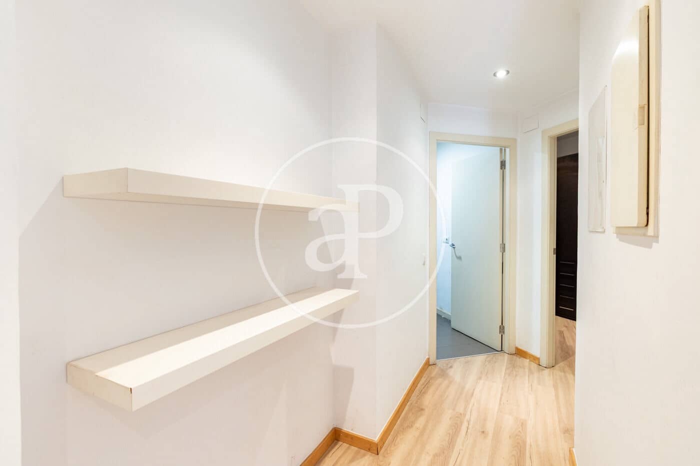 2 soveværelse Lejlighed til salg i Barcelona by - € 640.000 (Ref: 9738548)