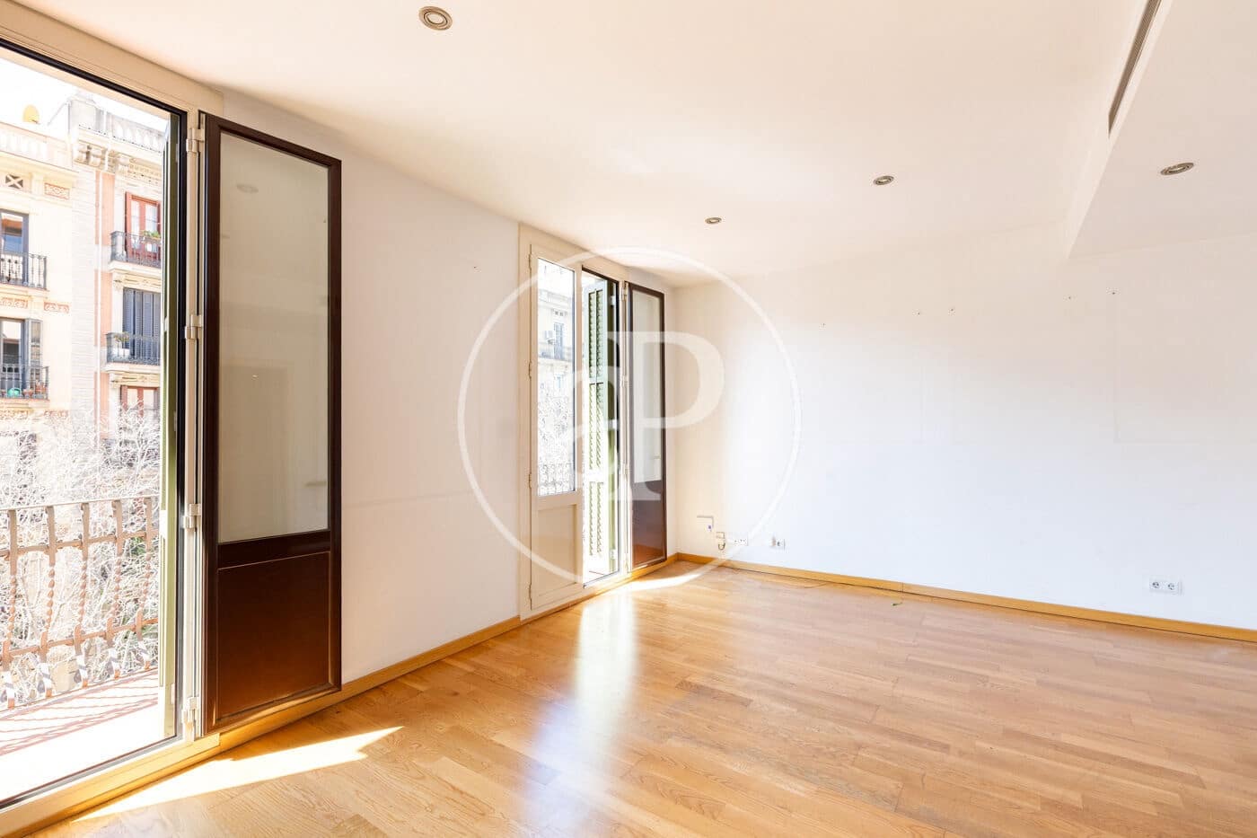 2 soveværelse Lejlighed til salg i Barcelona by - € 640.000 (Ref: 9738548)