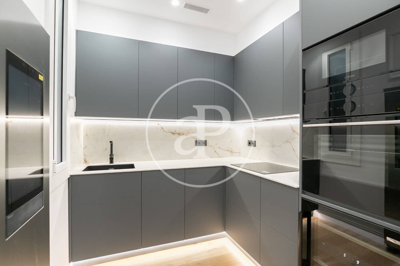 Apartamento de 3 habitaciones en Barcelona ciudad en venta - 1.290.000 € (Ref: 9741724)