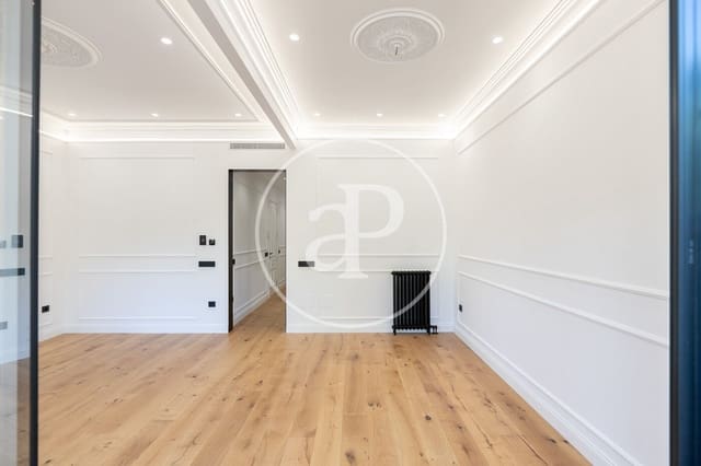 Apartamento de 3 habitaciones en La Sagrada Família, Barcelona ciudad en venta - 1.290.000 € (Ref: 9741724)