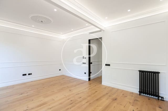 Apartamento de 3 habitaciones en La Sagrada Família, Barcelona ciudad en venta - 1.290.000 € (Ref: 9741724)