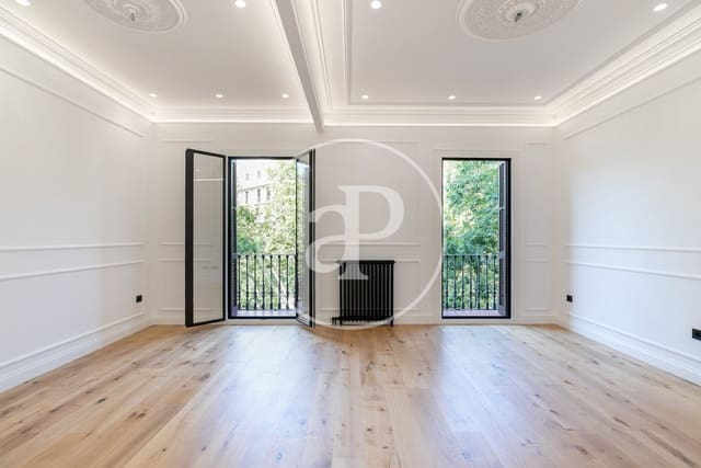 Apartamento de 3 habitaciones en La Sagrada Família, Barcelona ciudad en venta - 1.290.000 € (Ref: 9741724)