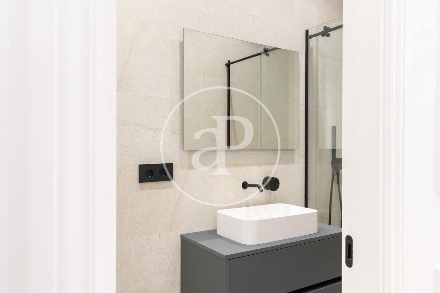 Apartamento de 3 habitaciones en Barcelona ciudad en venta - 1.290.000 € (Ref: 9741724)