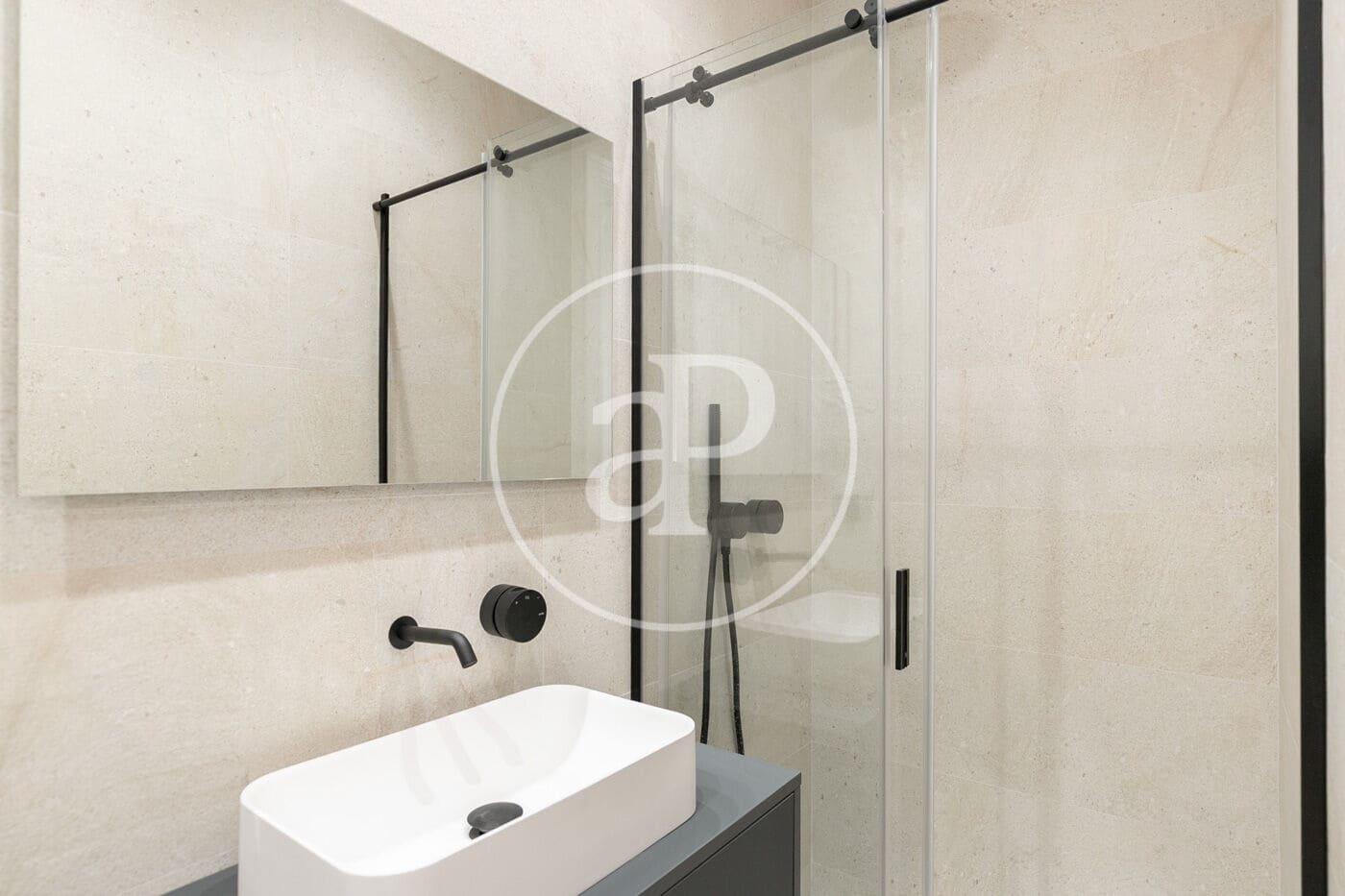 Apartamento de 3 habitaciones en Barcelona ciudad en venta - 1.290.000 € (Ref: 9741724)