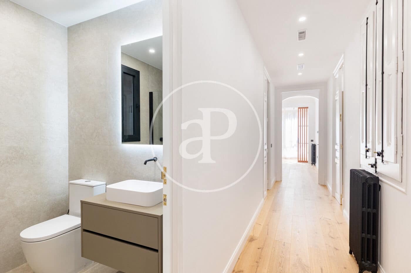 3 soveværelse Lejlighed til salg i Barcelona by - € 1.250.000 (Ref: 9741724)