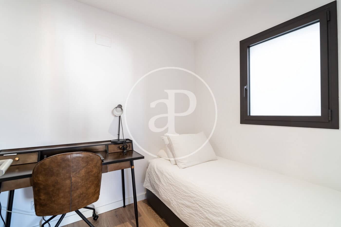 3 bedroom Apartment for rent in Barcelona city - € 4,900 (Ref: 9741726)