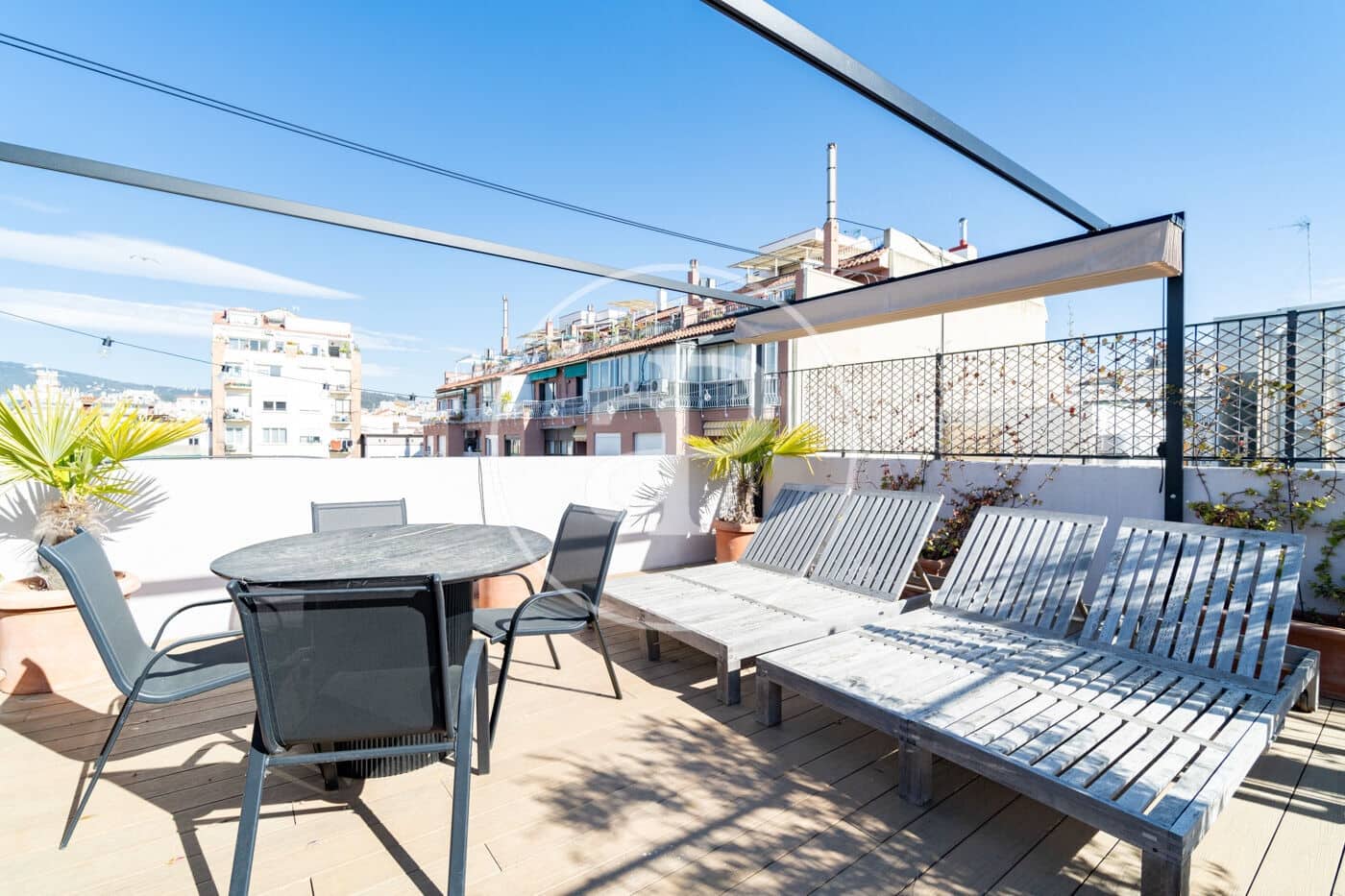 3 bedroom Apartment for rent in Barcelona city - € 4,900 (Ref: 9741726)