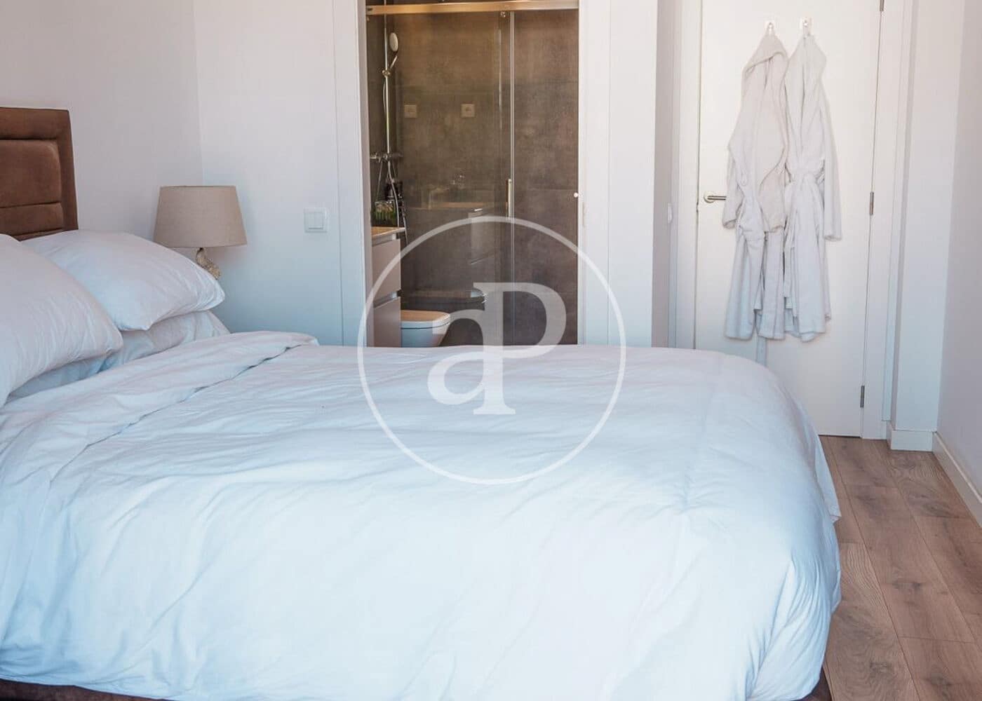 3 quarto Penthouse para arrendar em Barcelona cidade - 3 850 € (Ref: 9741726)