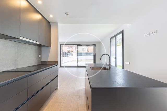 Apartamento de 3 habitaciones en Sant Cugat del Vallès en venta - 1.200.000 € (Ref: 9741727)