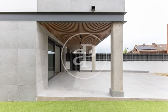 Apartamento de 3 habitaciones en Sant Cugat del Vallès en venta - 1.200.000 € (Ref: 9741727)