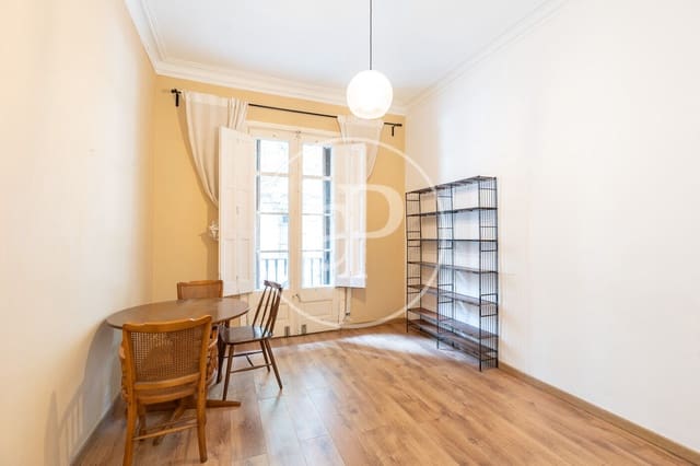 Apartamento de 2 habitaciones en La Barceloneta, Barcelona ciudad en venta - 350.000 € (Ref: 9741729)