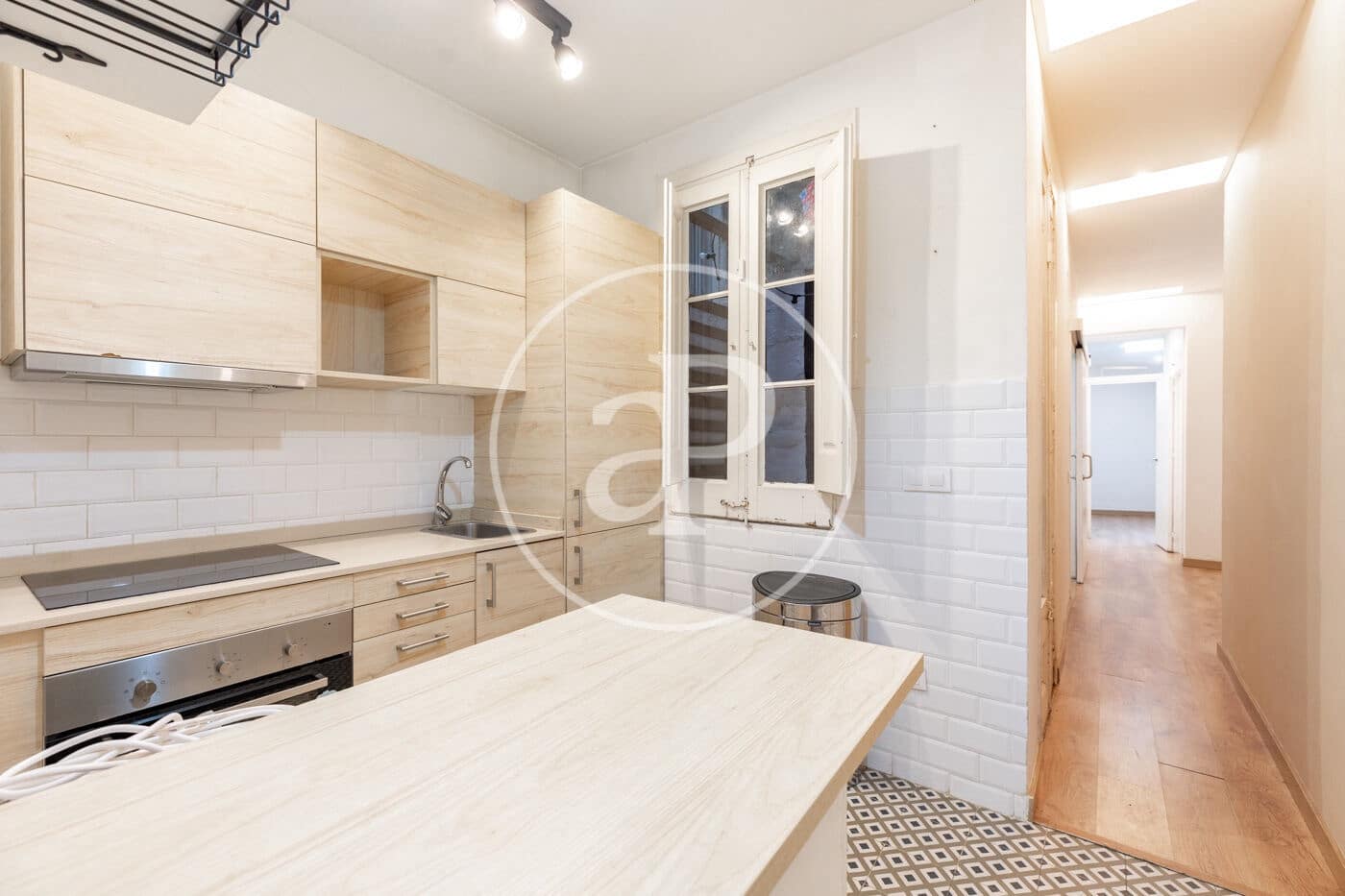 Apartamento de 2 habitaciones en Barcelona ciudad en venta - 350.000 € (Ref: 9741729)