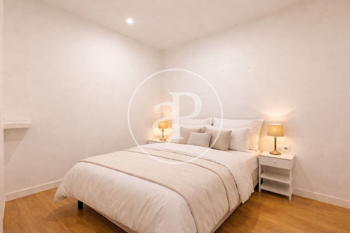 Apartamento de 2 habitaciones en Barcelona ciudad en venta - 350.000 € (Ref: 9741729)