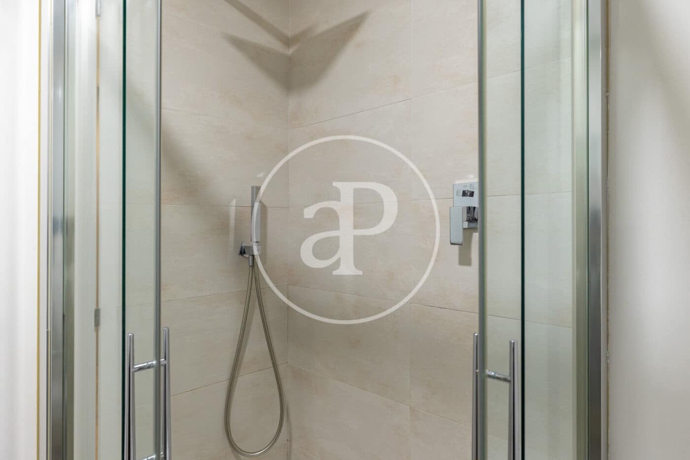 3 sypialnia Apartament na sprzedaż w Miasto Barcelona - 1 250 000 € (Ref: 9741730)