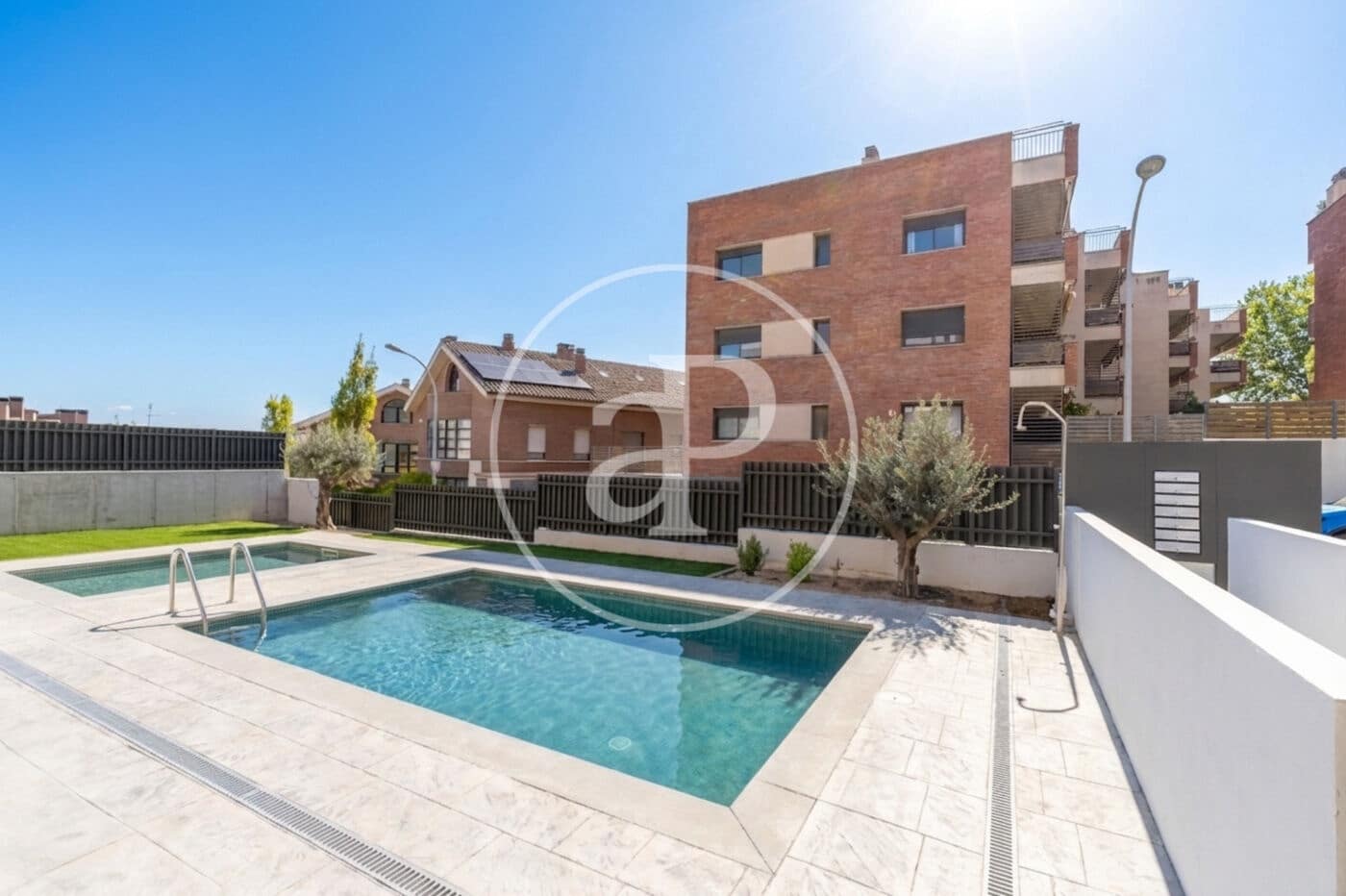 3 sypialnia Apartament na sprzedaż w Sant Cugat del Valles z basenem - 1 180 000 € (Ref: 9752007)