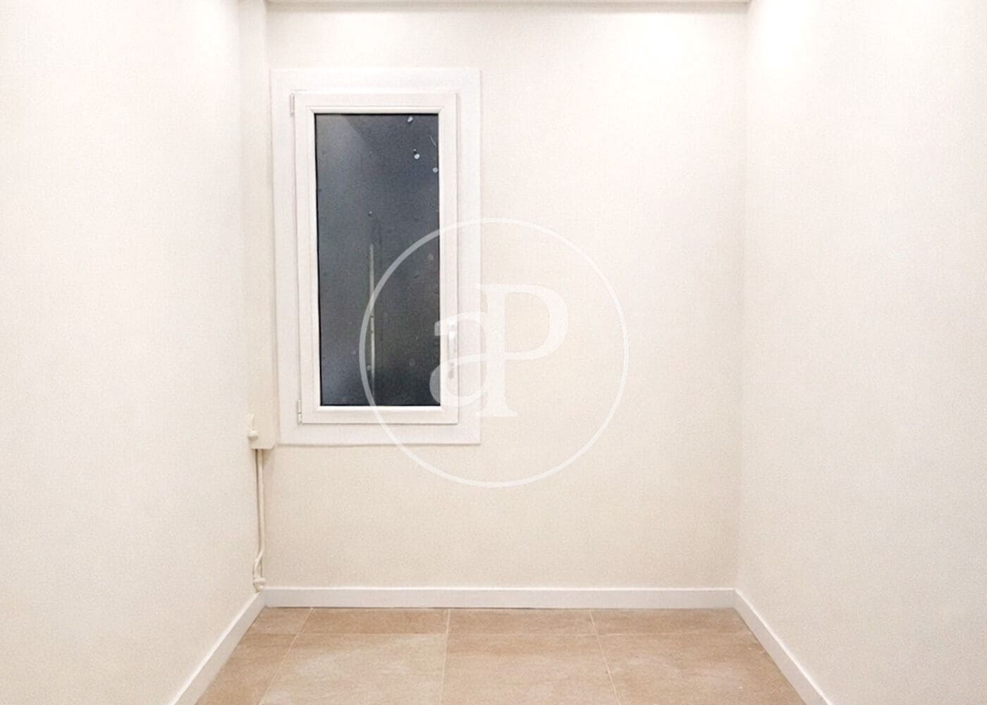 3 bedroom Apartment for sale in Barcelona city - € 610,000 (Ref: 9752009)