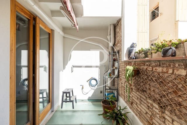 3 soveværelse Villa til salg i El Poblenou, Barcelona by - € 700.000 (Ref: 9755653)