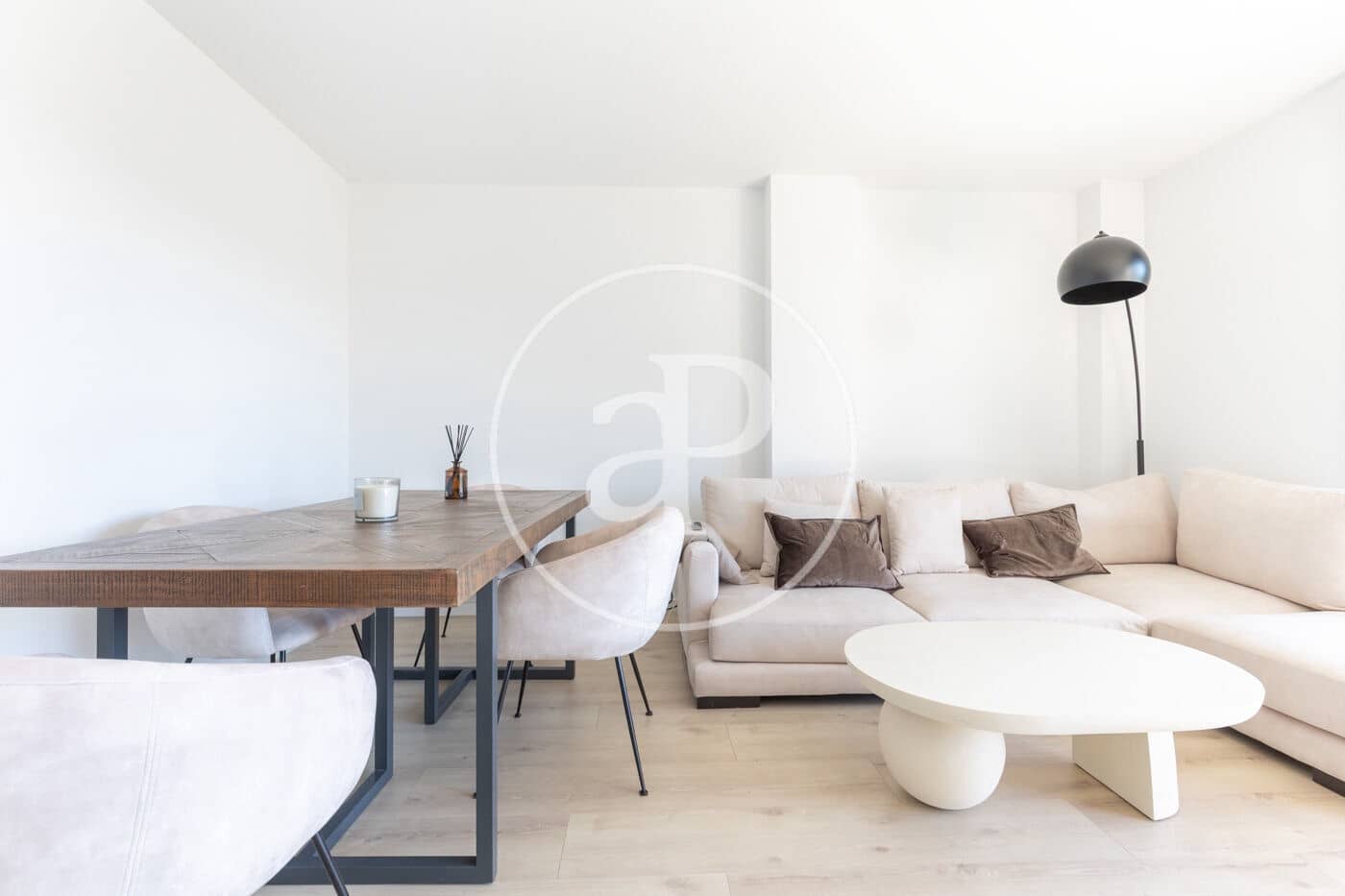 2 sypialnia Apartament do wynajęcia w Sant Cugat del Valles - 2 400 € (Ref: 9758848)