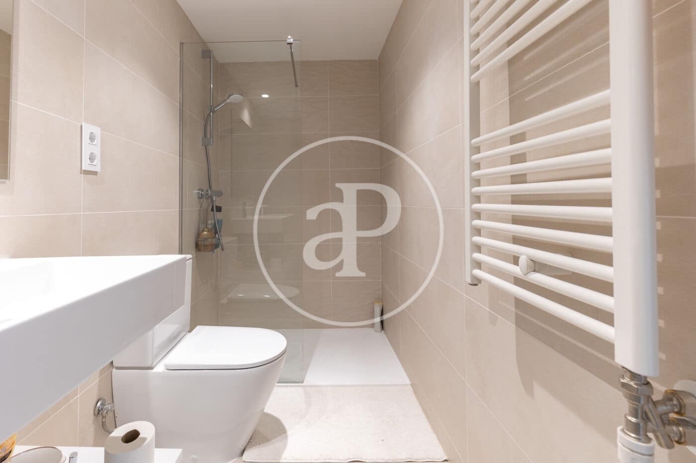 2 sypialnia Apartament do wynajęcia w Sant Cugat del Valles - 2 400 € (Ref: 9758848)