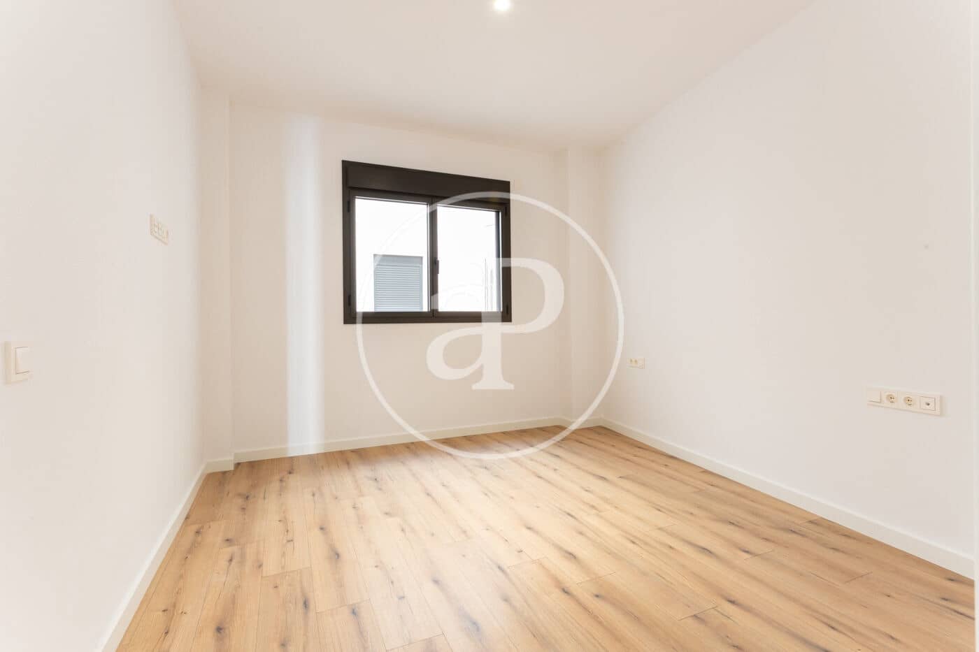 1 soveværelse Lejlighed til leje i Barcelona by - € 2.000 (Ref: 9758850)