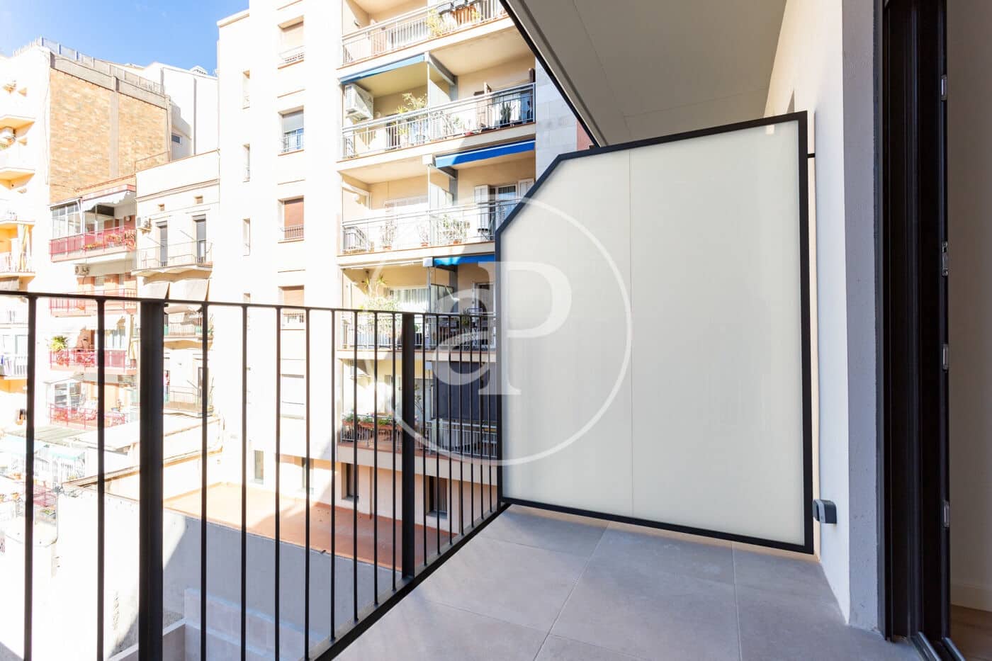 1 soveværelse Lejlighed til leje i Barcelona by - € 2.000 (Ref: 9758850)