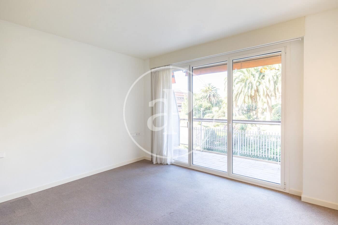 4 sovrum Lägenhet att hyra i Barcelona stad - 3 459 € (Ref: 9758851)