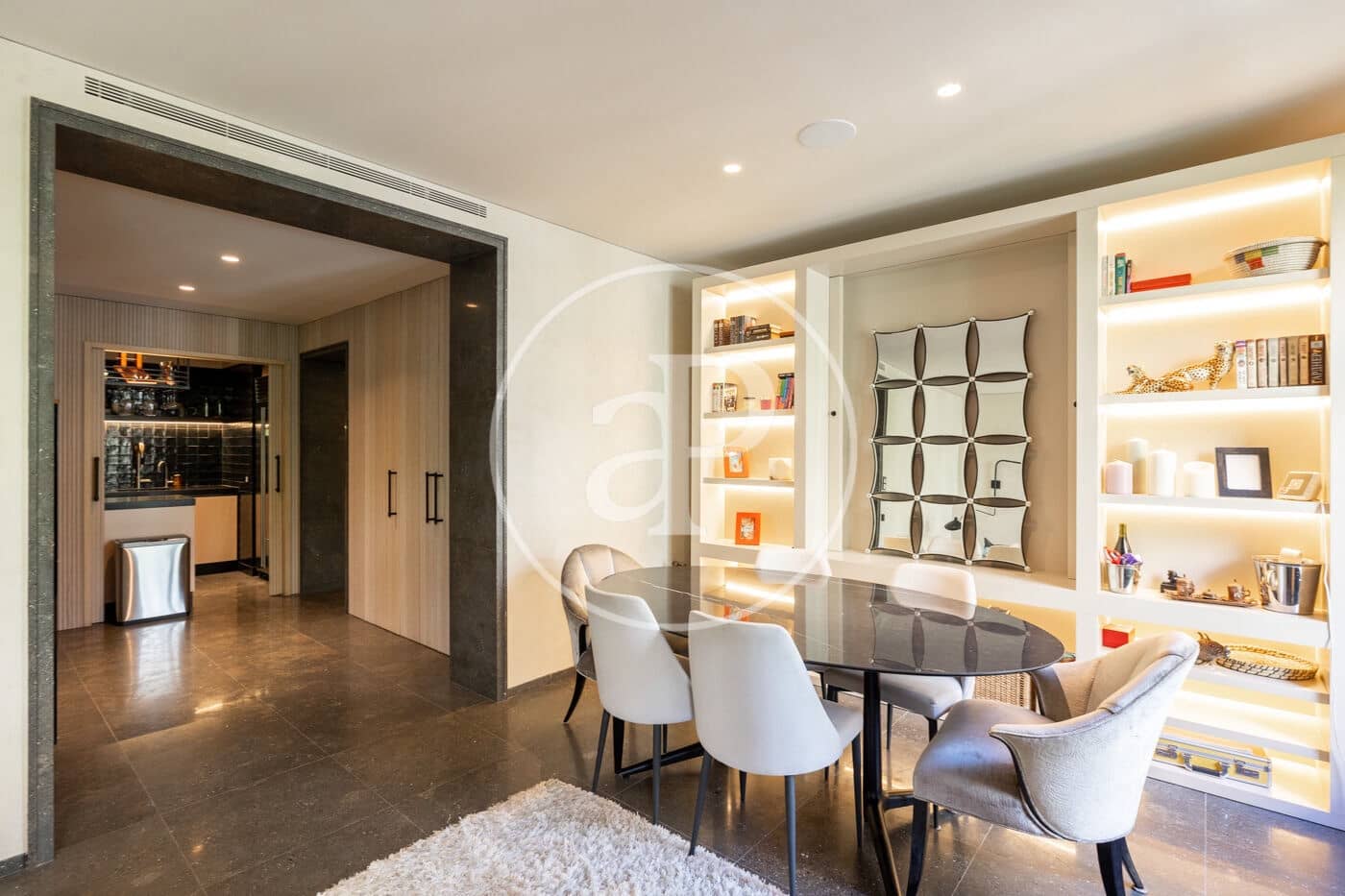 2 slaapkamer Appartement te koop in Barcelona stad - € 1.100.000 (Ref: 9761965)