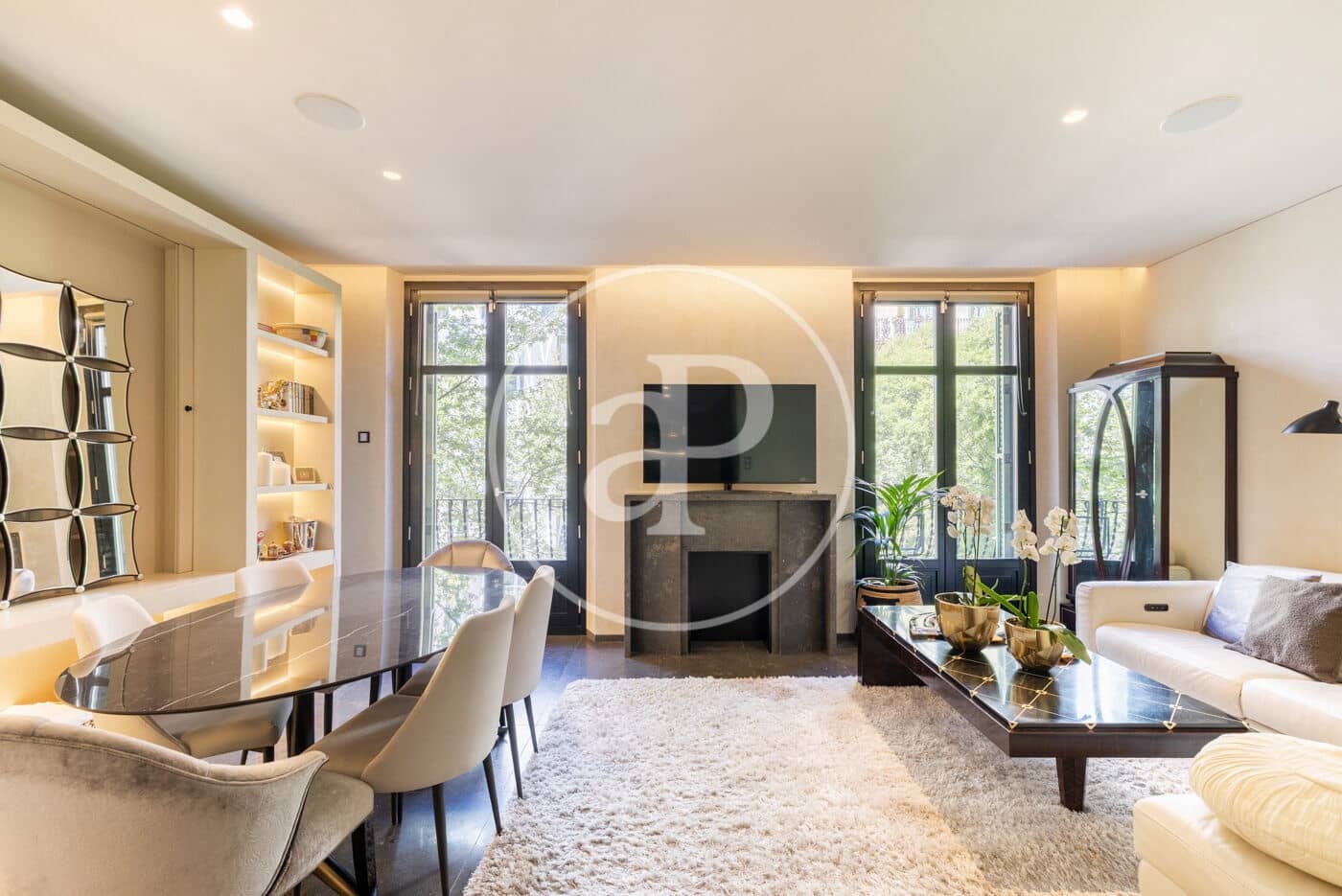 2 slaapkamer Appartement te koop in Barcelona stad - € 1.100.000 (Ref: 9761965)