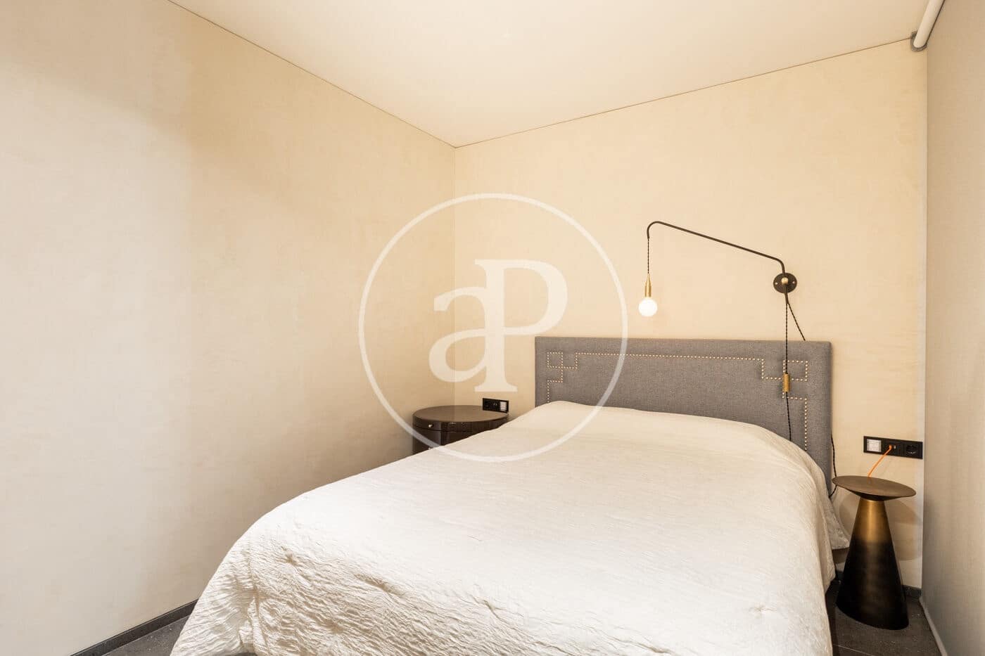 2 slaapkamer Appartement te koop in Barcelona stad - € 1.100.000 (Ref: 9761965)