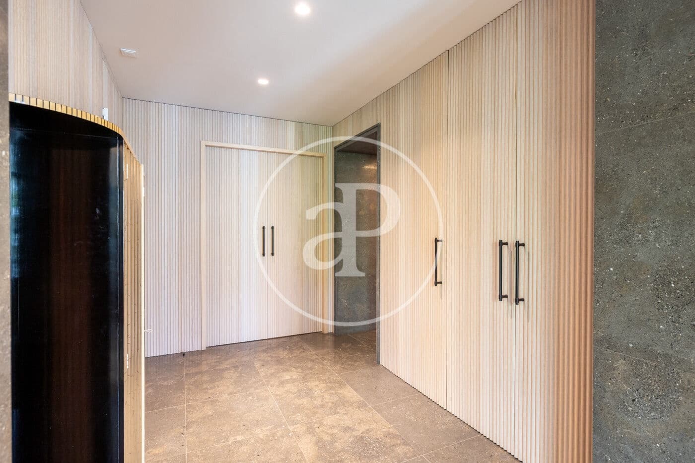 2 slaapkamer Appartement te koop in Barcelona stad - € 1.100.000 (Ref: 9761965)