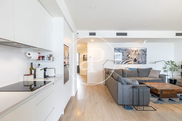 3 soveværelse Lejlighed til leje i Badalona med swimmingpool - € 3.770 (Ref: 9761968)