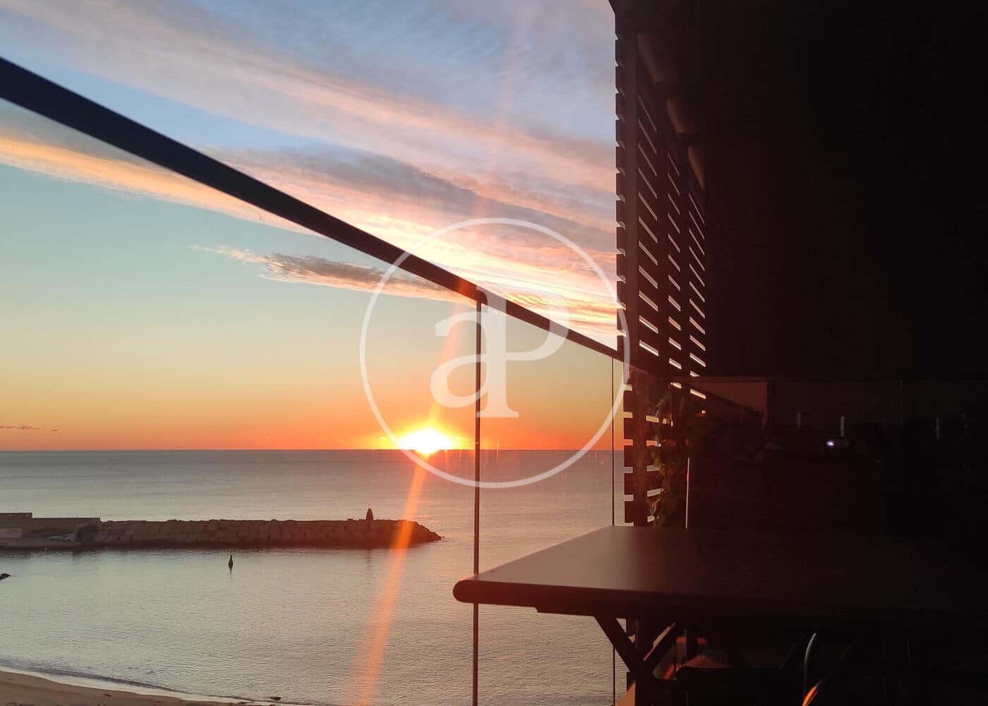 3 soveværelse Lejlighed til leje i Badalona med swimmingpool - € 3.770 (Ref: 9761968)