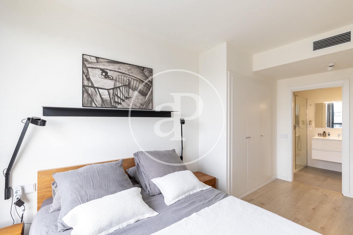 3 soveværelse Lejlighed til leje i Badalona med swimmingpool - € 3.770 (Ref: 9761968)