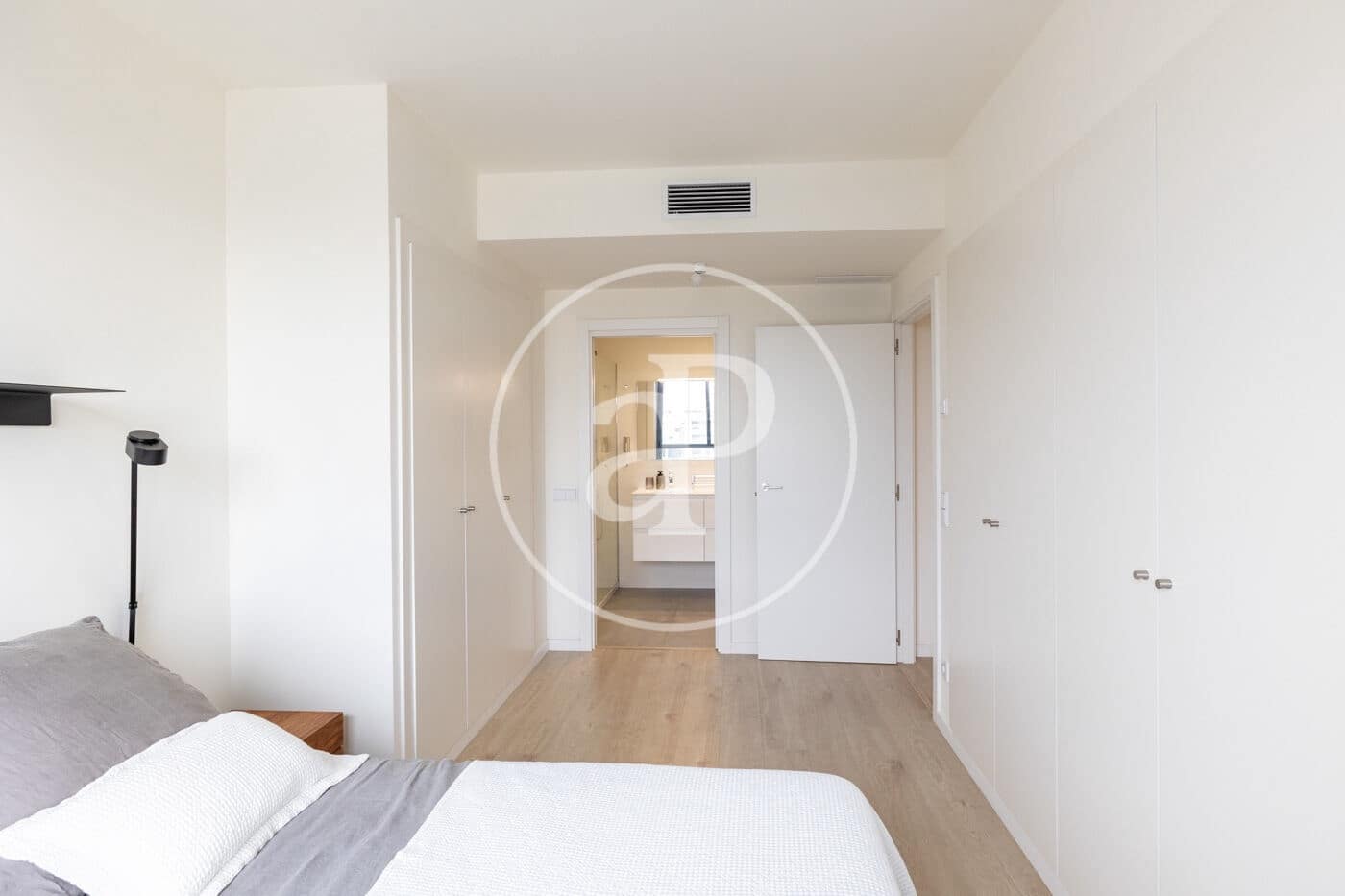 3 soveværelse Lejlighed til leje i Badalona med swimmingpool - € 3.770 (Ref: 9761968)