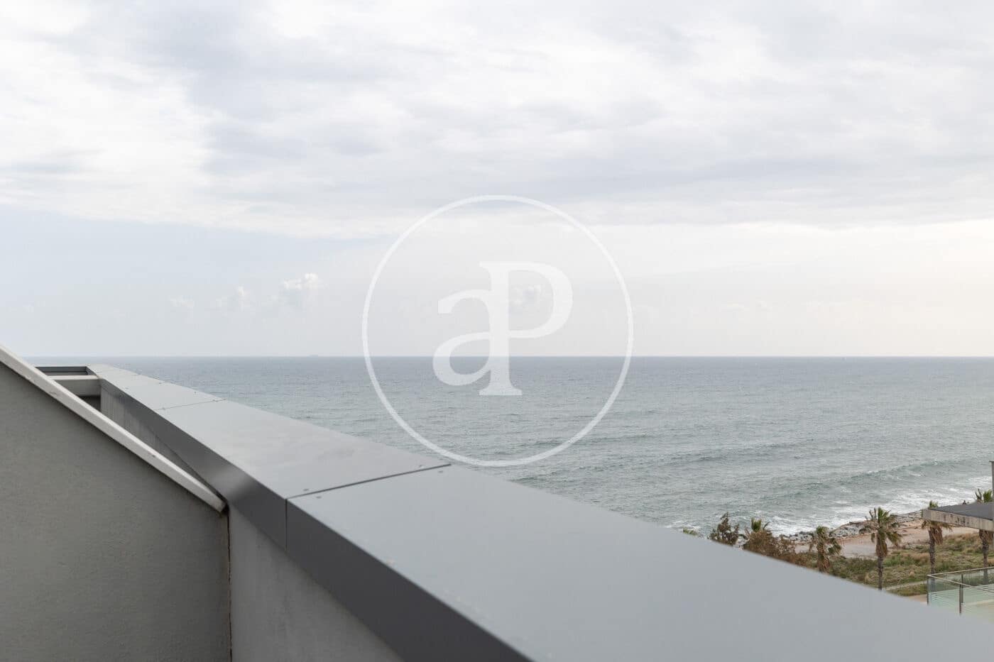 3 soveværelse Lejlighed til leje i Badalona med swimmingpool - € 3.770 (Ref: 9761968)