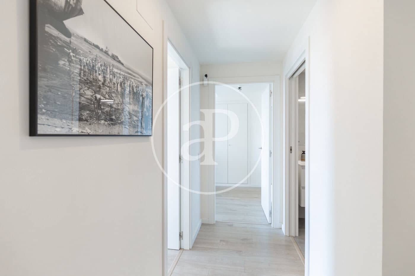 3 bedroom Penthouse for rent in Badalona with pool - € 2,890 (Ref: 9761968)