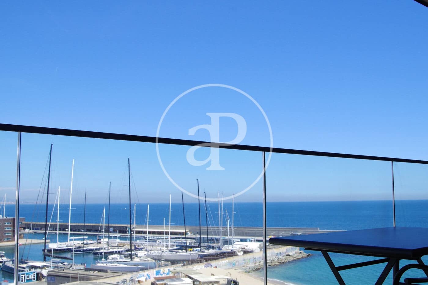 3 bedroom Penthouse for rent in Badalona with pool - € 2,890 (Ref: 9761968)