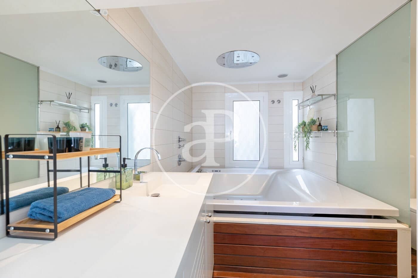 2 bedroom Apartment for rent in Barcelona city - € 5,300 (Ref: 9761969)