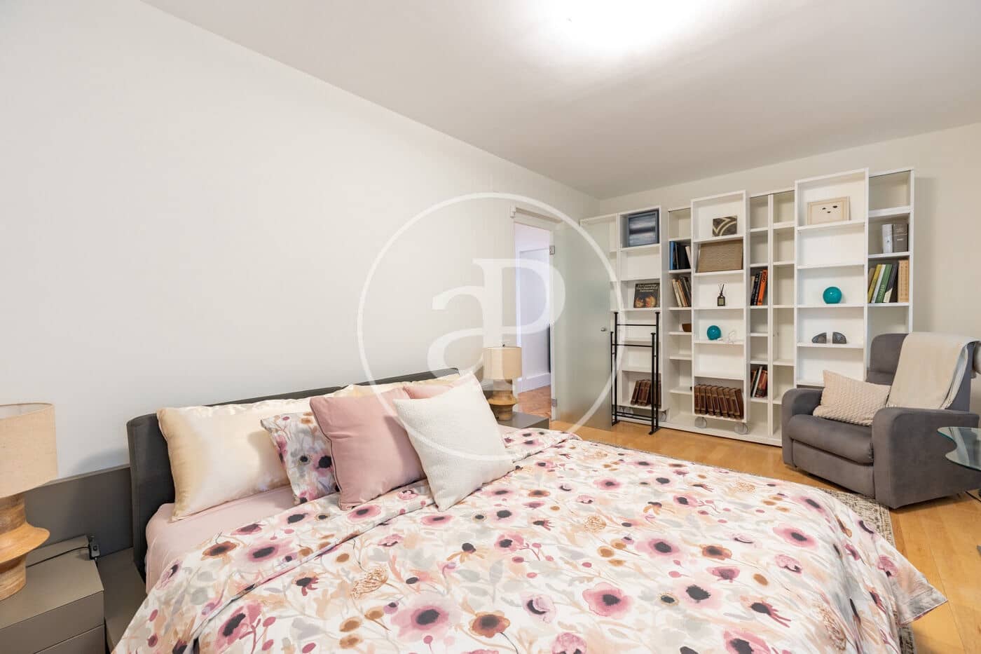 2 bedroom Apartment for rent in Barcelona city - € 5,300 (Ref: 9761969)