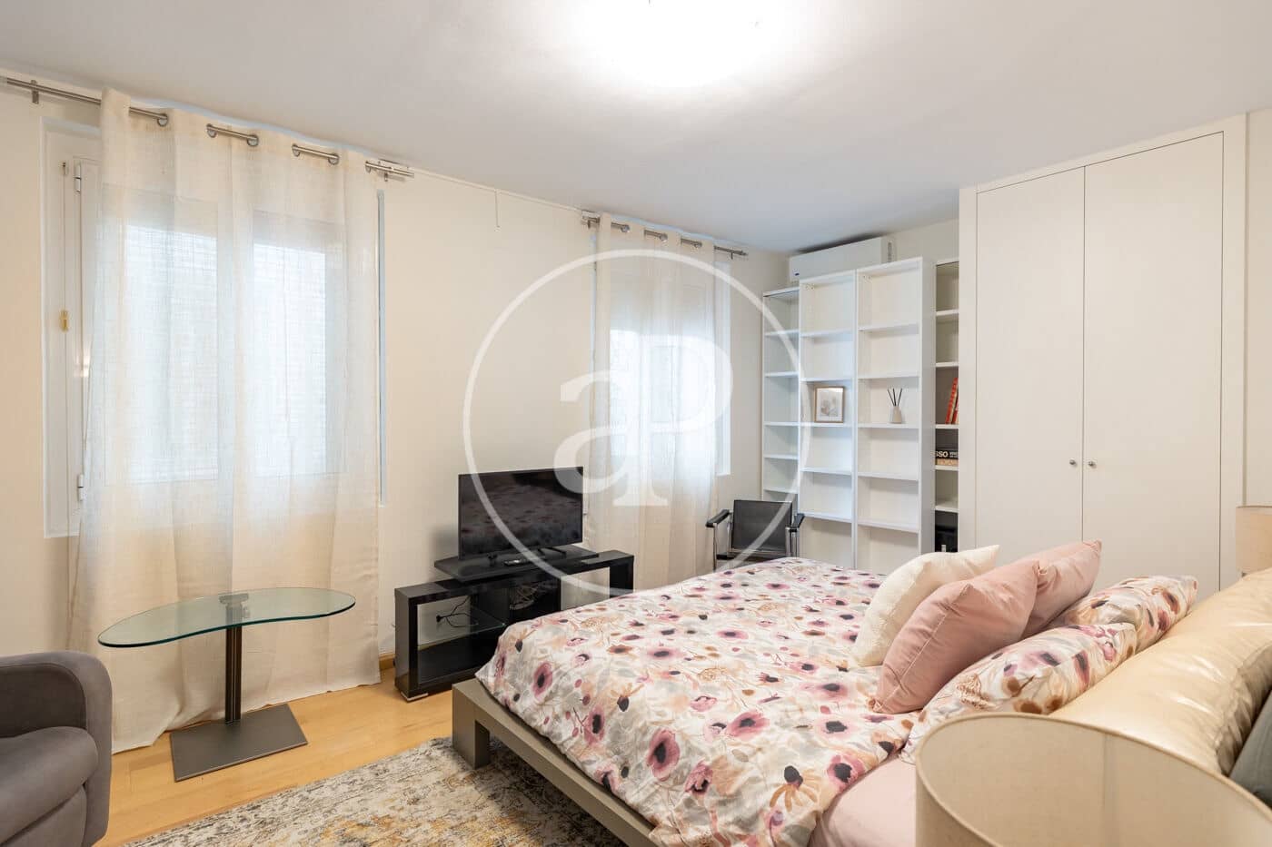 2 bedroom Apartment for rent in Barcelona city - € 5,300 (Ref: 9761969)