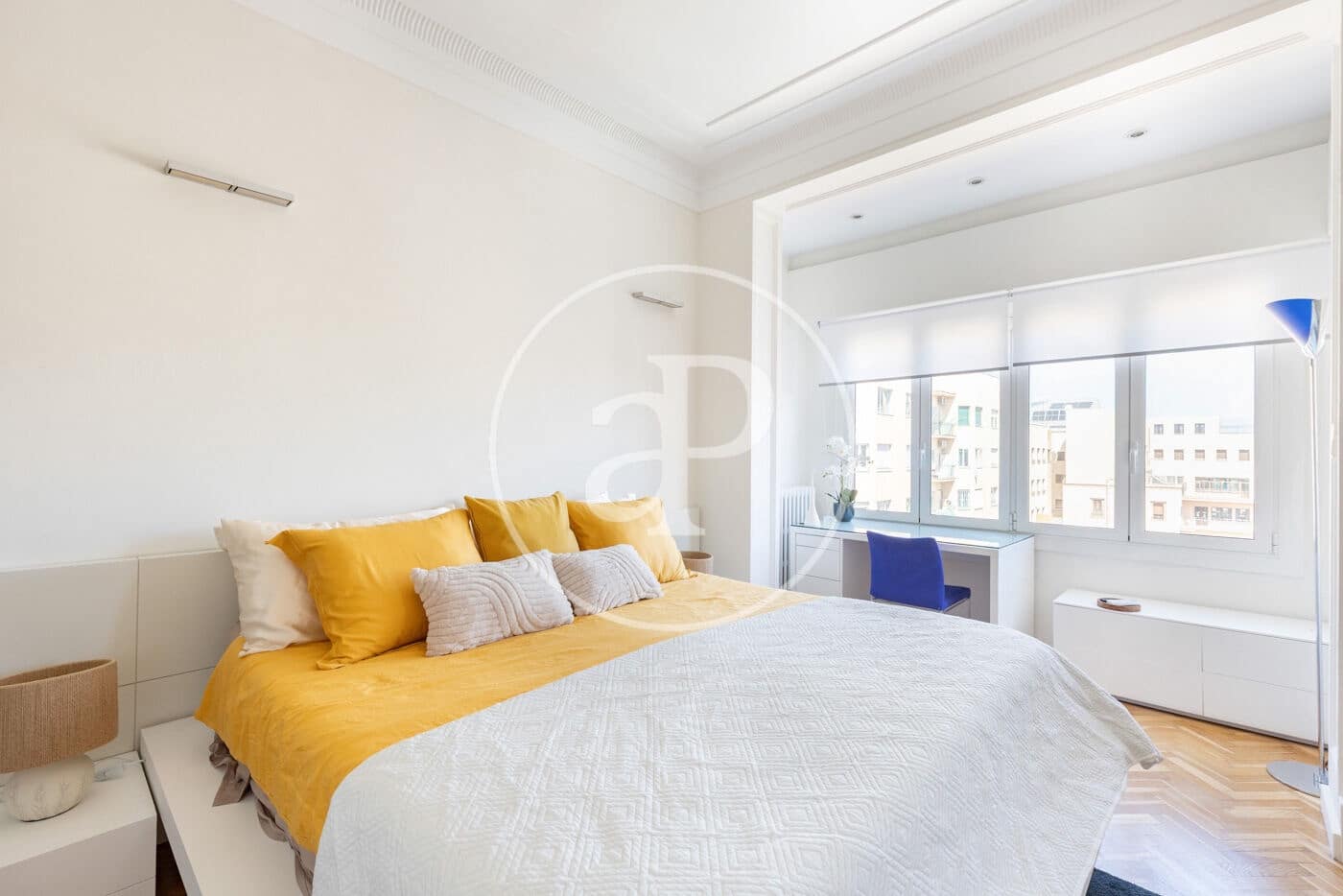 2 bedroom Apartment for rent in Barcelona city - € 5,300 (Ref: 9761969)