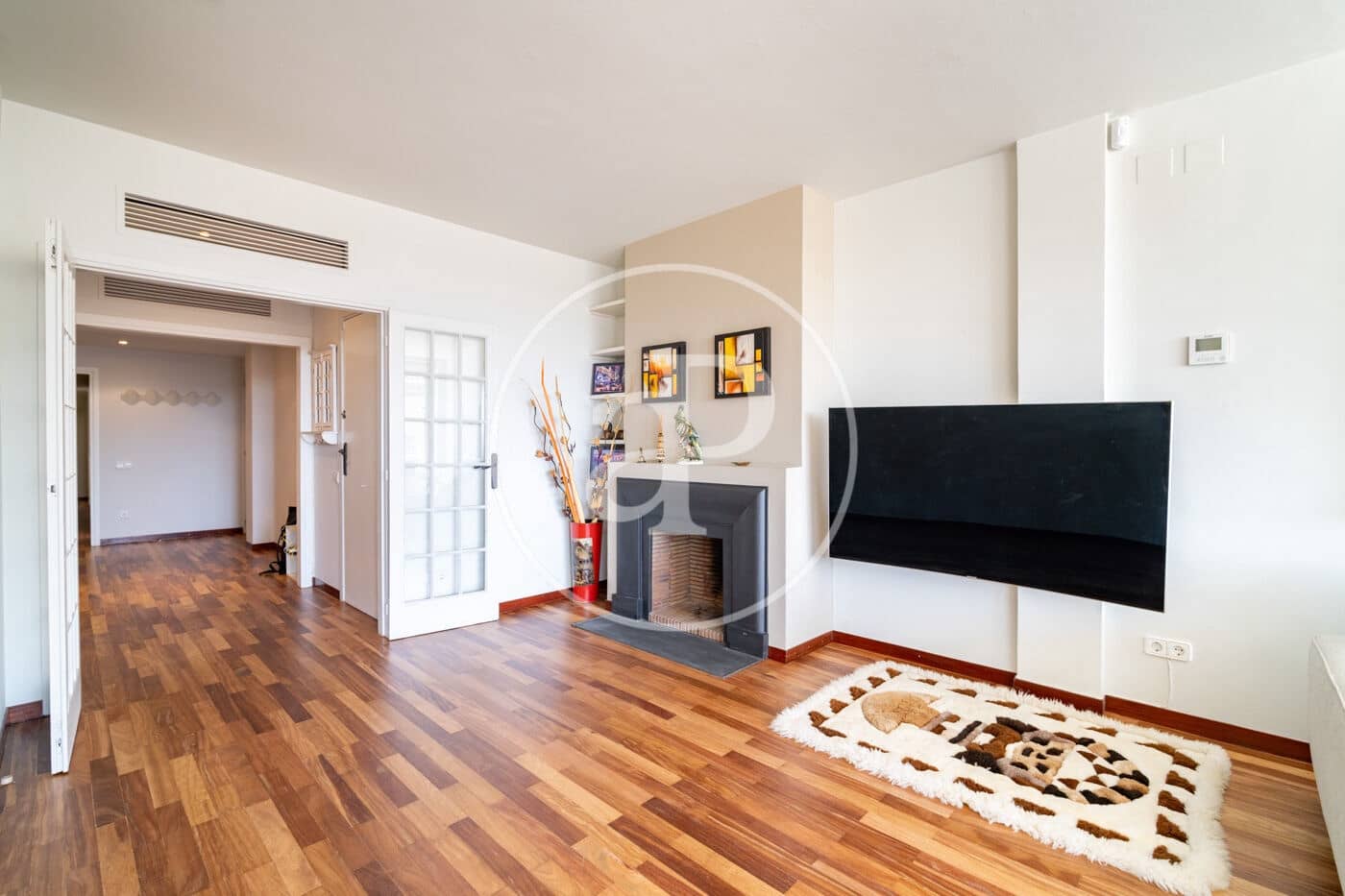 5 bedroom Apartment for rent in Barcelona city with garage - € 4,500 (Ref: 9770620)