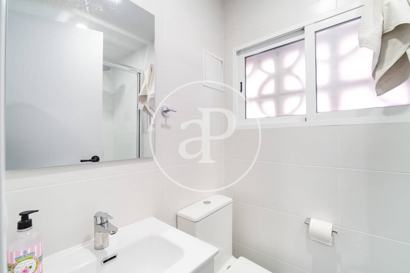 5 bedroom Apartment for rent in Barcelona city with garage - € 4,500 (Ref: 9770620)