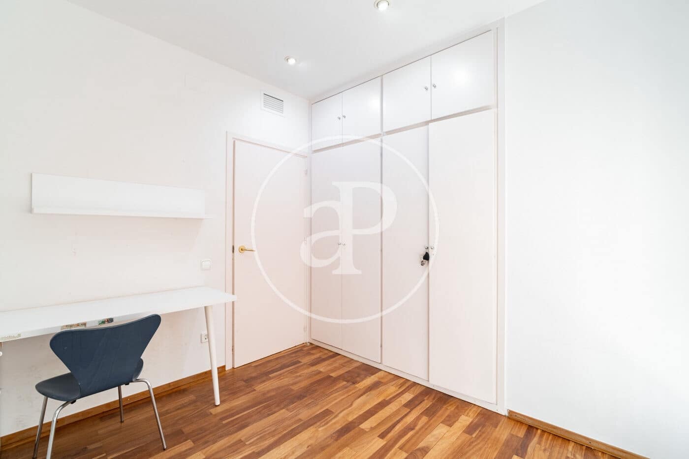 5 bedroom Apartment for rent in Barcelona city with garage - € 4,500 (Ref: 9770620)