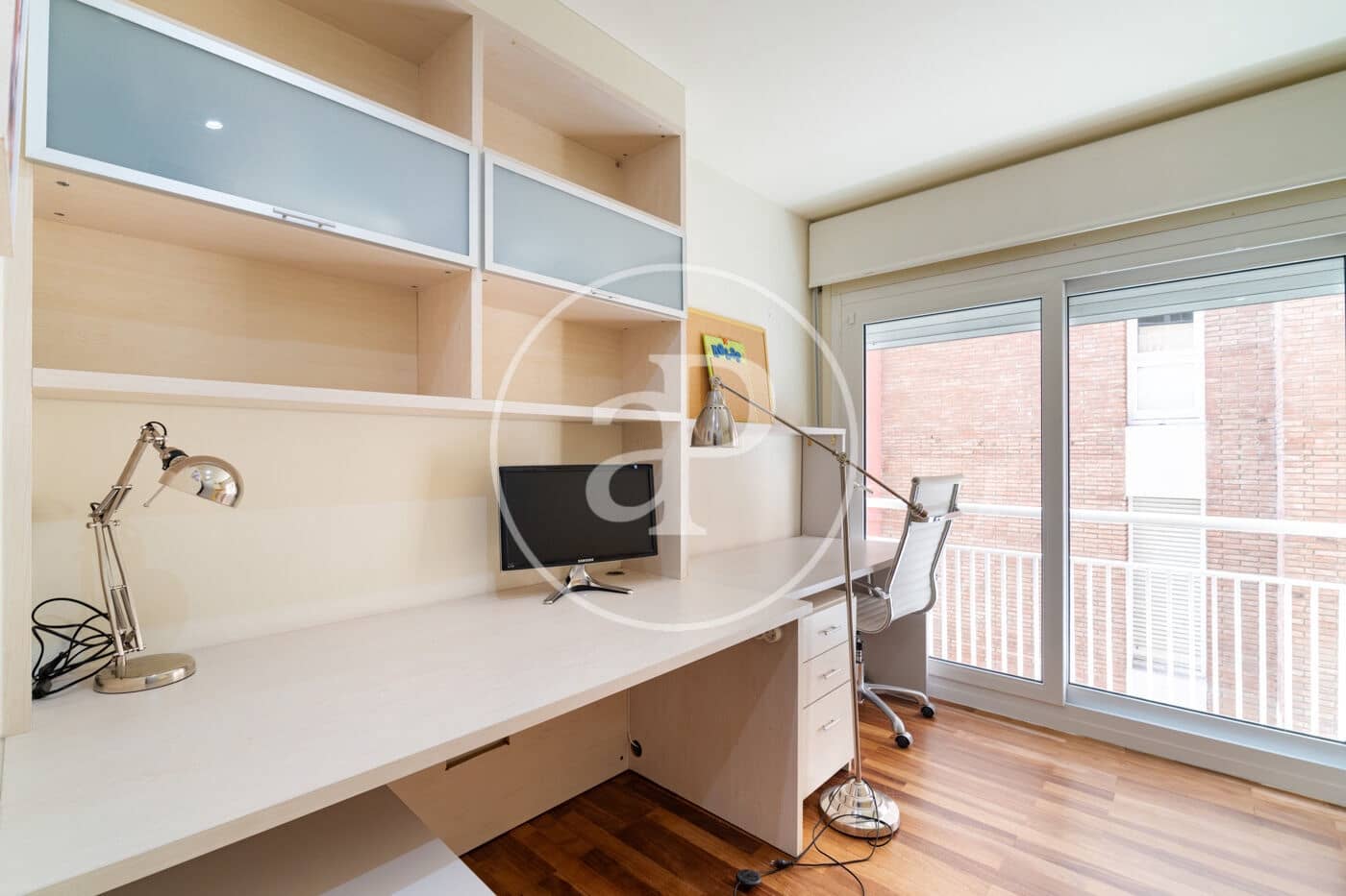 5 bedroom Apartment for rent in Barcelona city with garage - € 4,500 (Ref: 9770620)